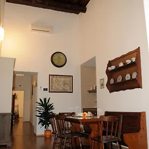 Pietrasanta Lt , Neapel Italien